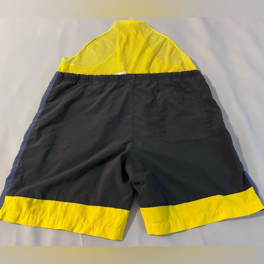 Vintage Nike Yellow Black Blue Men’s Size XL Loose Waist‎ Band Shorts